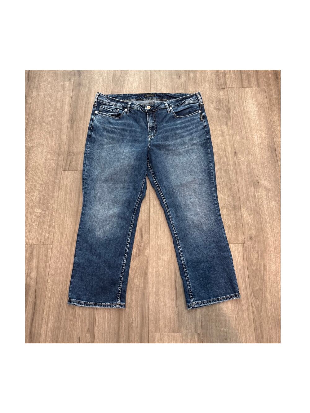 Silver Jeans Co Suki Capri Women's Size 22 x 22½